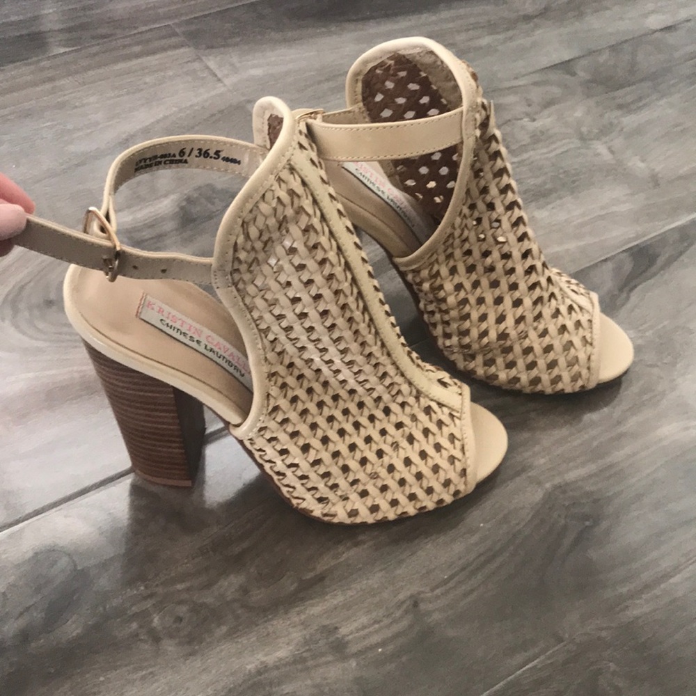 Kristin cavallari peep toe heels🖤